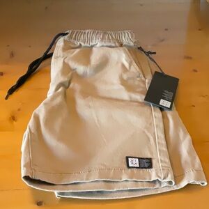 LIRA twill shorts size M boys